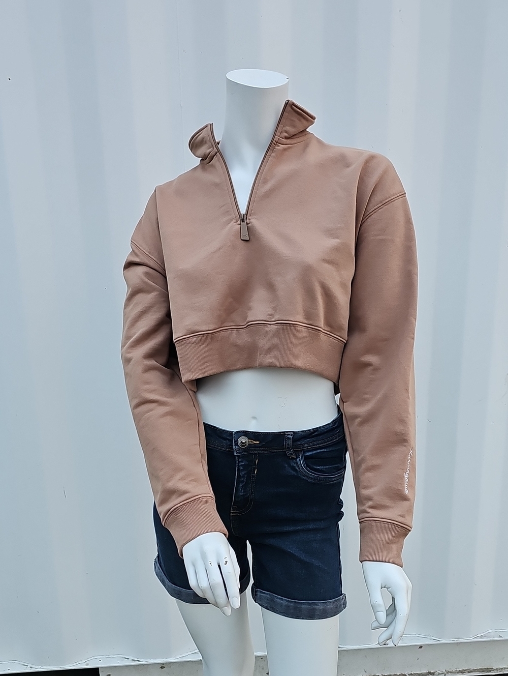 Karmagawa Cropped Quarter Zip Sweater Medium
